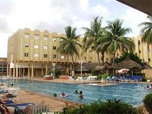 אואגדוגו Azalai Hotel Independance מראה חיצוני תמונה